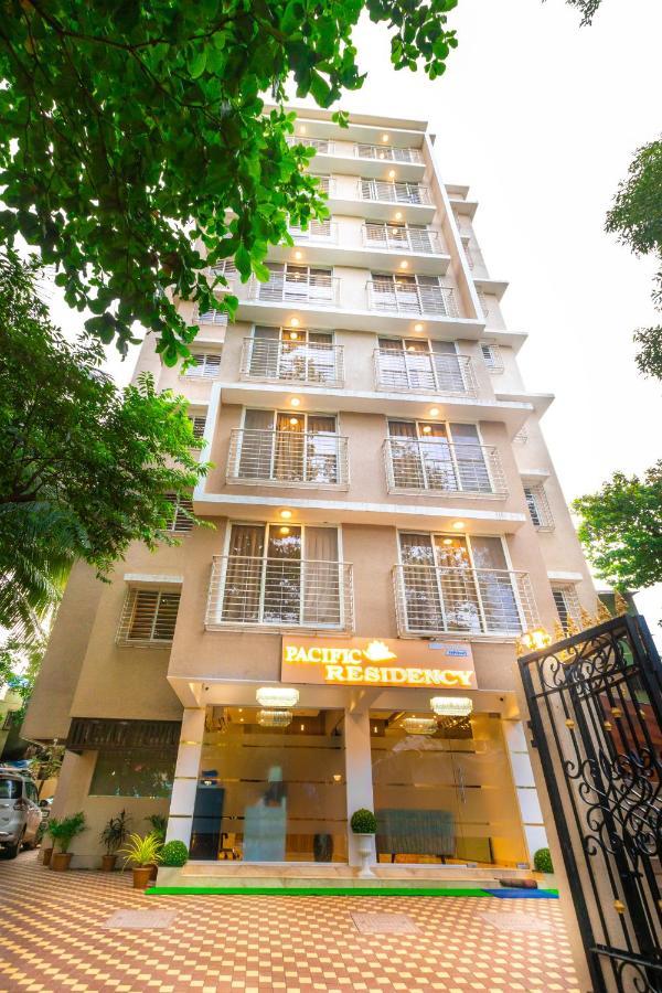 Hotel Pacific Residency - Andheri Mumbai Bagian luar foto