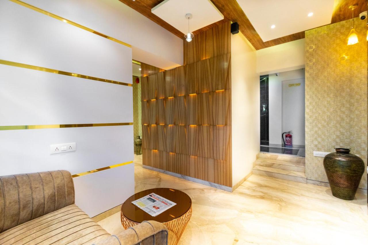 Hotel Pacific Residency - Andheri Mumbai Bagian luar foto